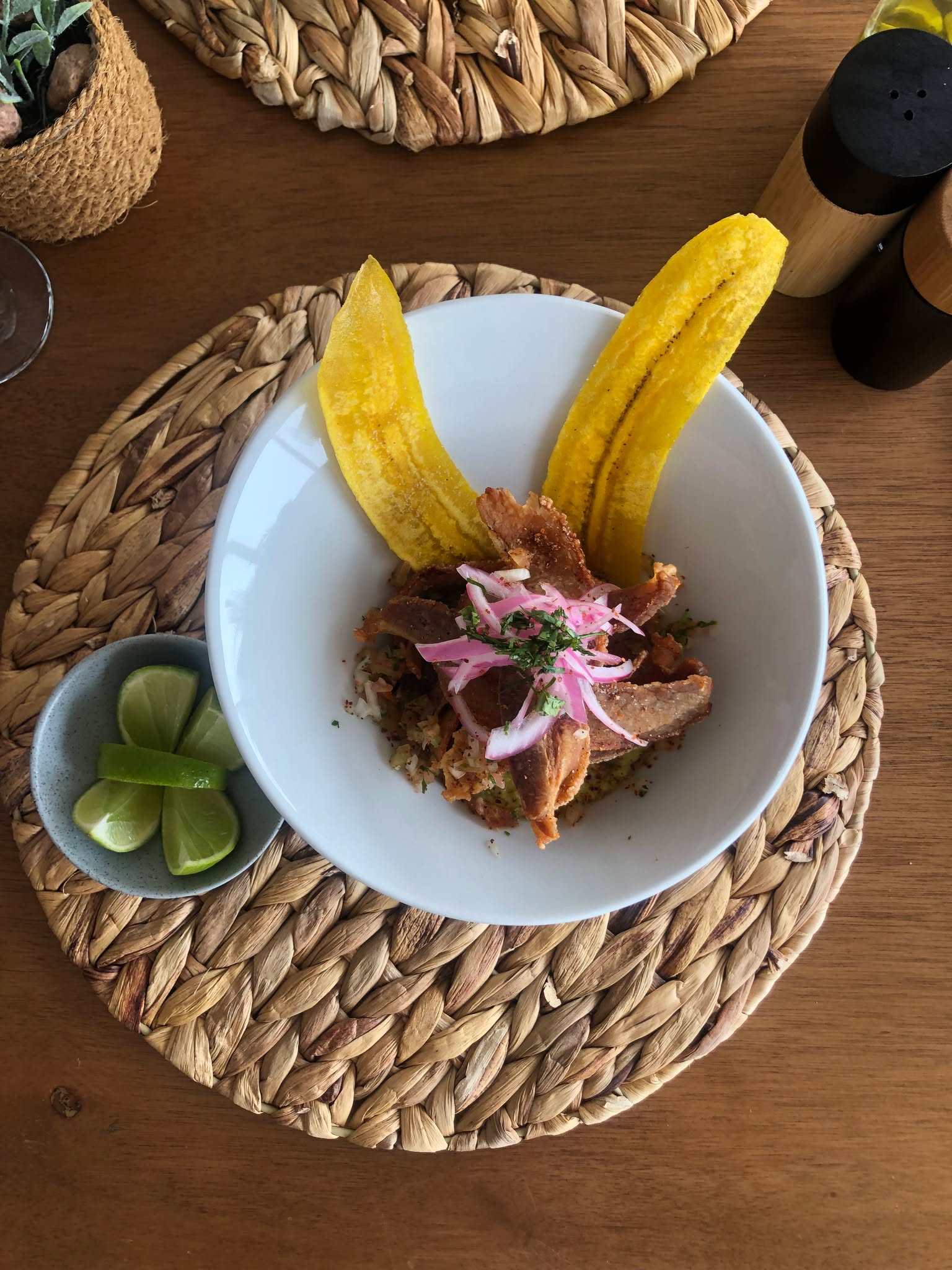 Reserva hotel con desayuno incluido en Medellín en Suite Comfort Laureles